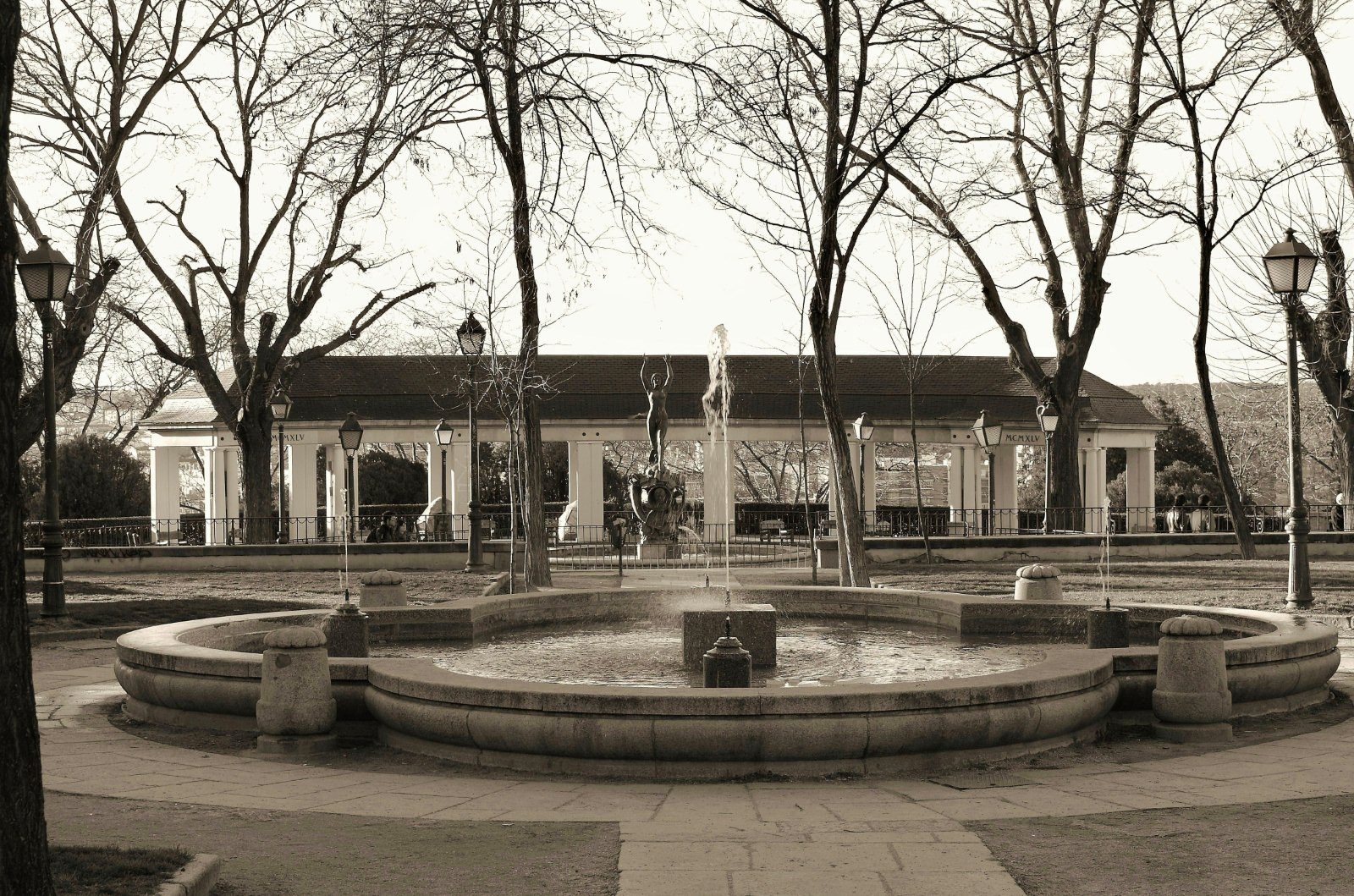 Las Vistillas in Madrid, showing the park’s terrace-and-view character above the river side of the city.