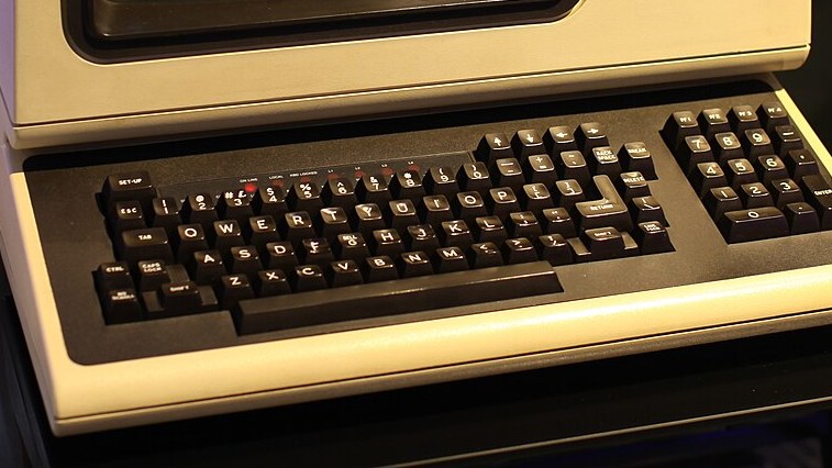 Cropped photograph of the keyboard and physical controls of a DEC VT100 terminal at the Living Computer Museum.