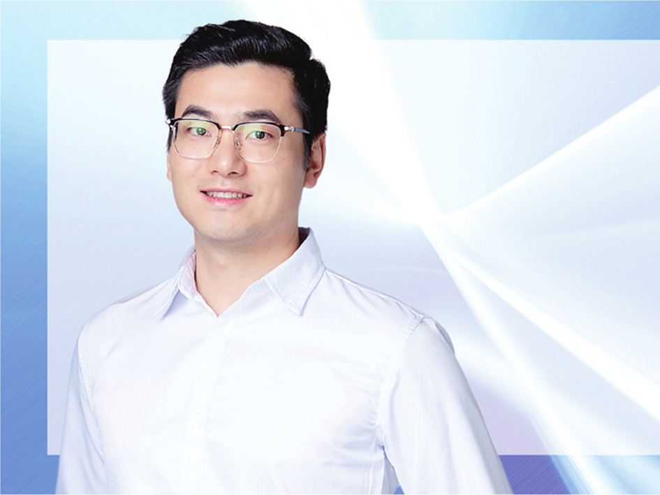 DP Technology founder and CEO Sun Weijie in a white shirt and glasses against a pale blue geometric backdrop.